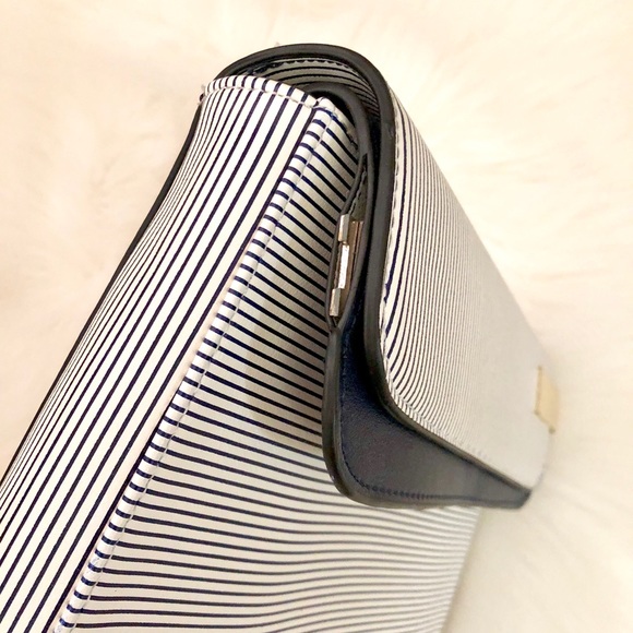 Zara clutch - Picture 7 of 8